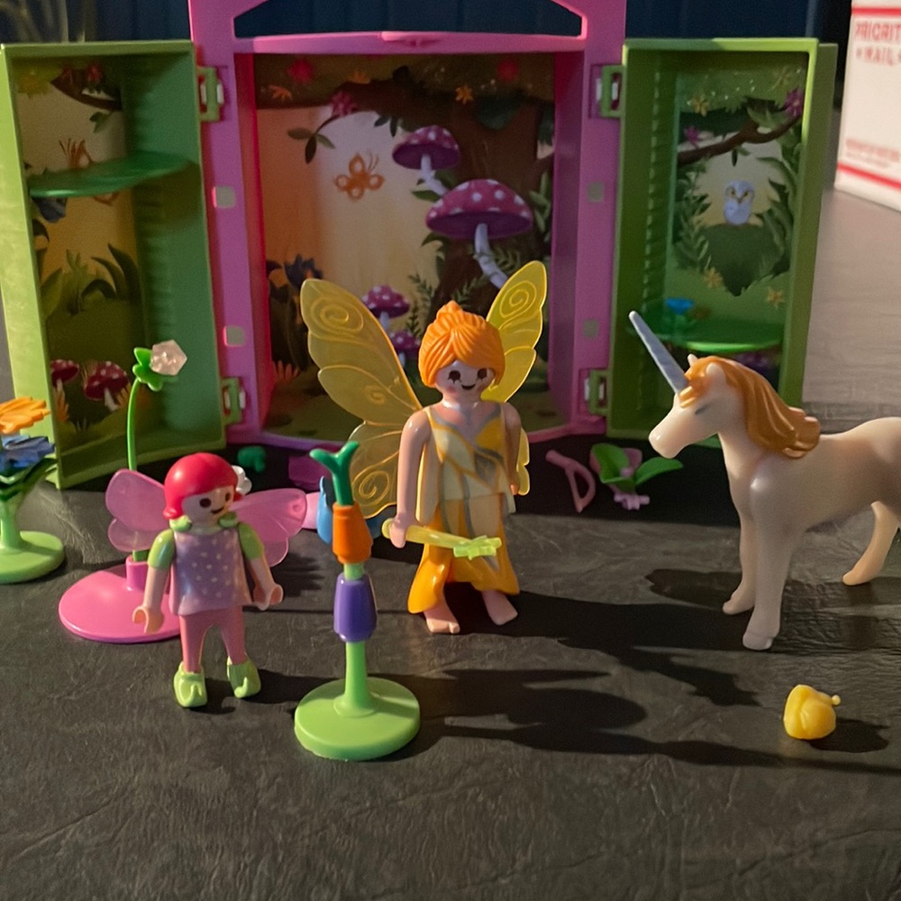 Playmobil Fairy Garden Playbox Set Flowers Unicorn Fairies